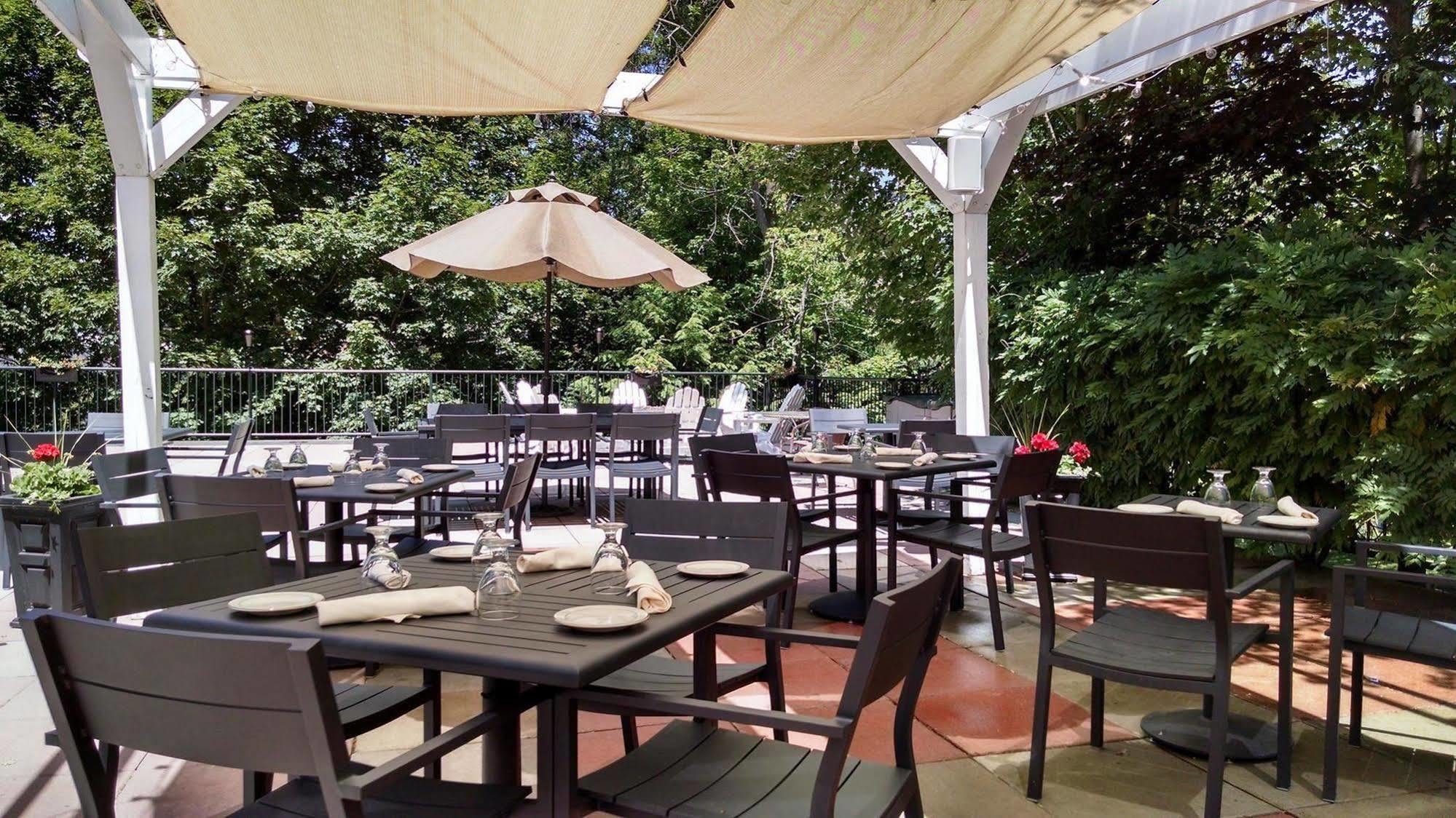 Three Chimneys Inn Дарем Экстерьер фото